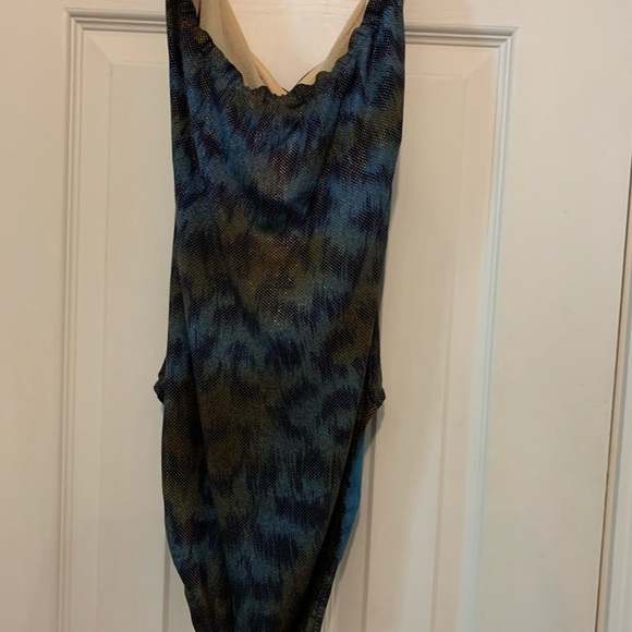 Gottex halter 1-pc swimsuit w/sarong, size 10 - Picture 4 of 8